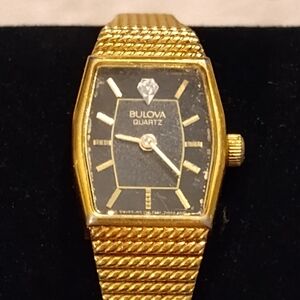 Beautiful Vintage Women's BULOVA Watch